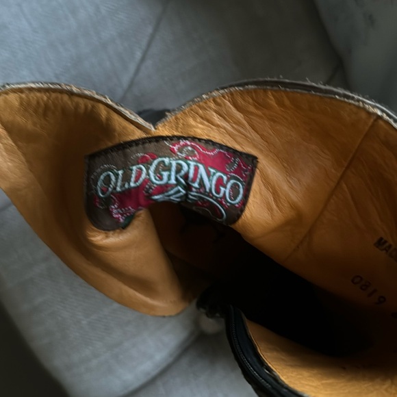 Ankle studded, dark brown leather, cowboy boots by OLD GRINGO. - Picture 11 of 16